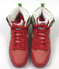 Nike SB Dunk High Strawberry Cough Trainers, photo 3