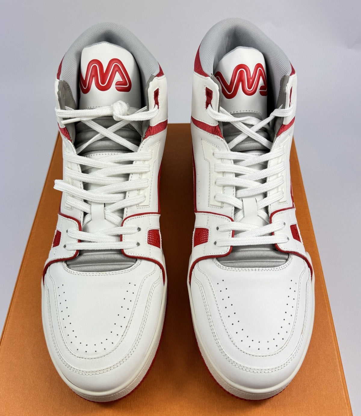 Louis Vuitton x Virgil Abloh LV Mid Sneakers, photo 3