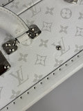 Louis Vuitton Bisten 50 Suitcase، الصورة 12