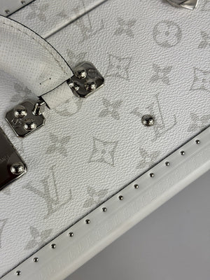Louis Vuitton Bisten 50 Suitcase، الصورة 12
