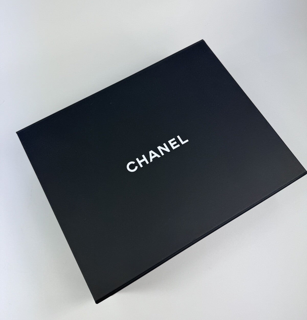 Chanel Reversible Bucket Hat, photo 6