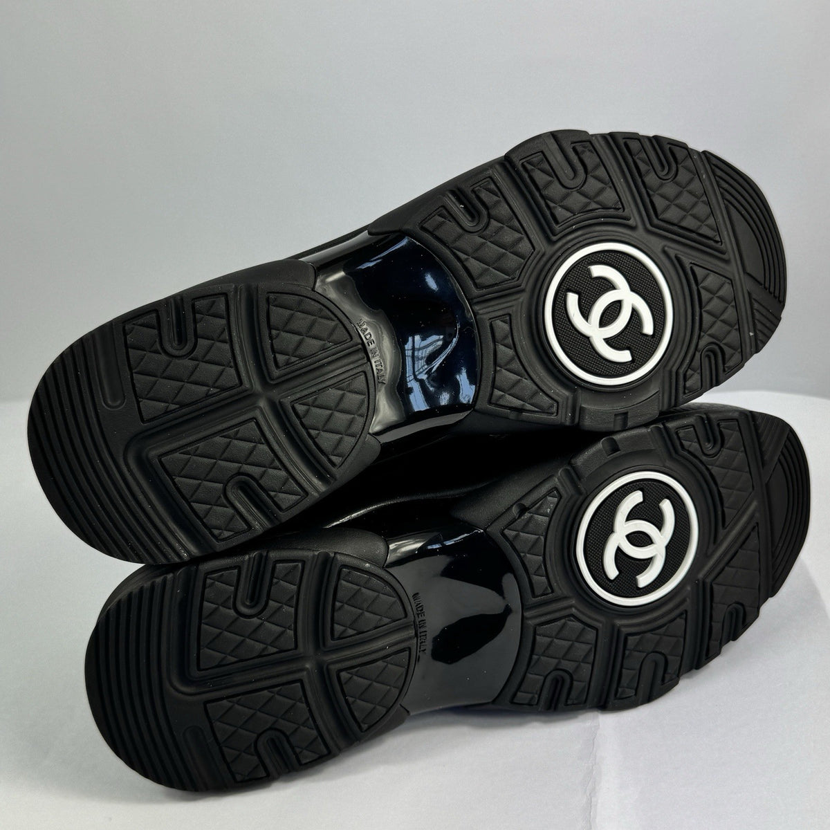Chanel Classic Low Top Logo Sneakers, photo 8