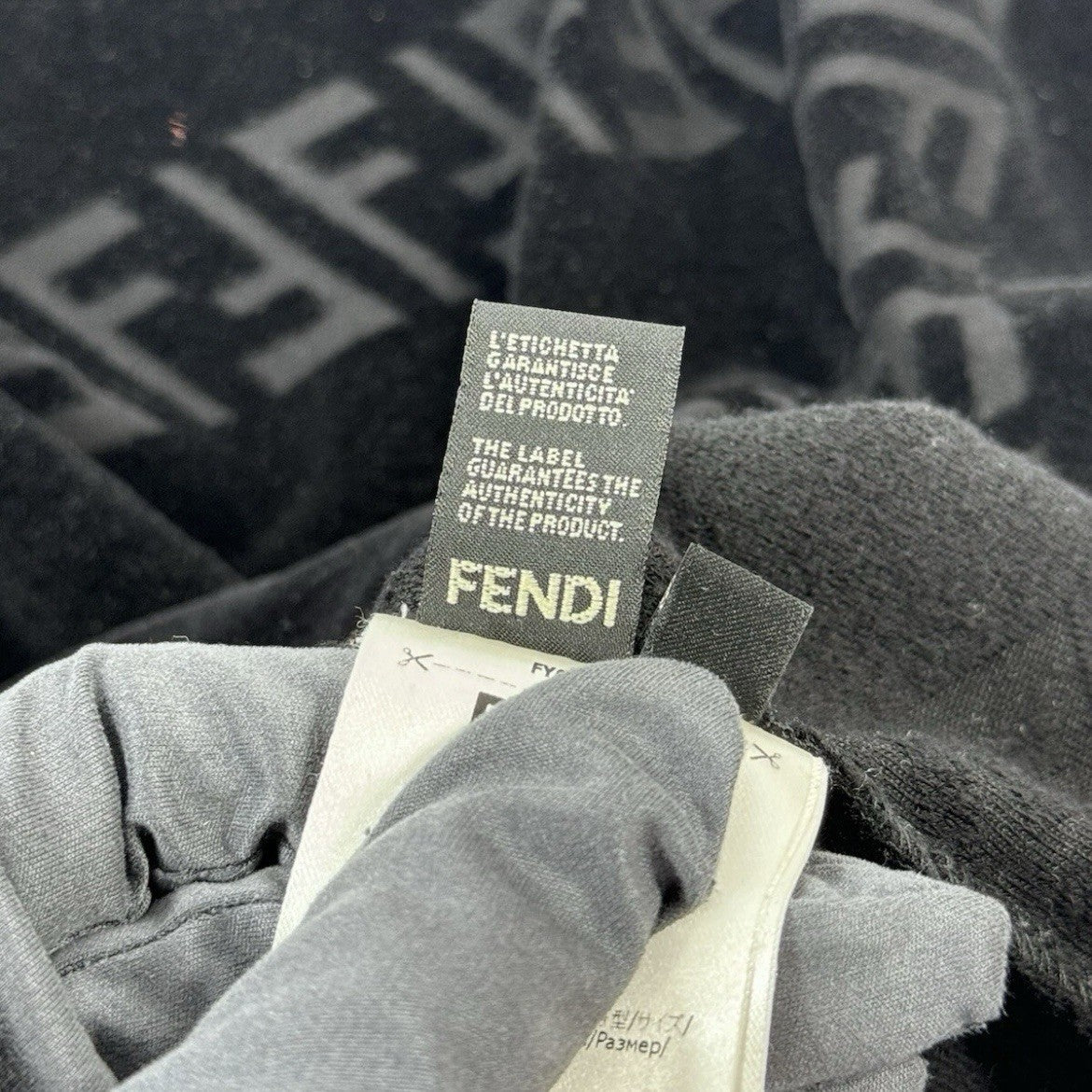 Fendi Logo Print Velvet Jumper & Joggers Set, photo 6