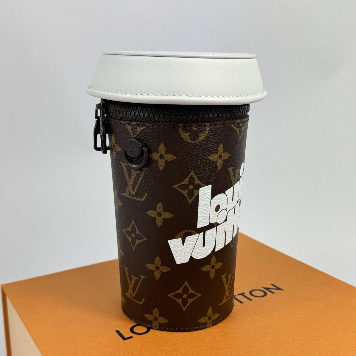 Louis Vuitton by Virgil Abloh Coffee Cup Pouch M80812, photo 4