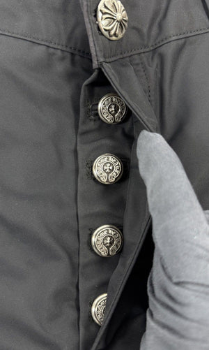 Chrome Hearts Leather Panel Cross Patch Nylon Shorts، الصورة 9