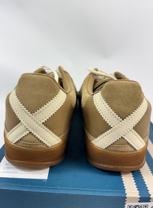 Adidas x Messi x Bad Bunny LM Gazelle Trainers（写真4）