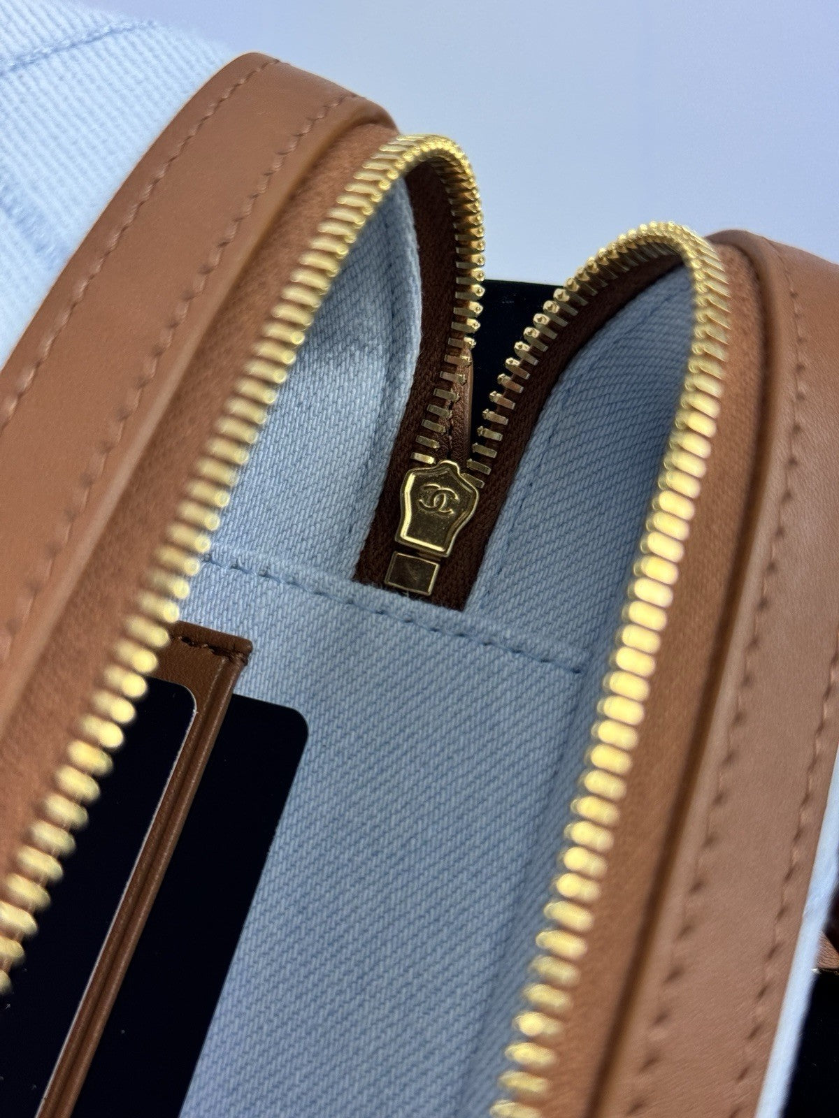 Chanel Coco Beach 2026 Small Denim Vanity Bag, photo 7