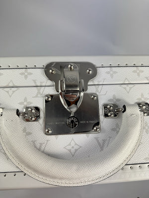 Louis Vuitton Bisten 50 Suitcase، الصورة 11