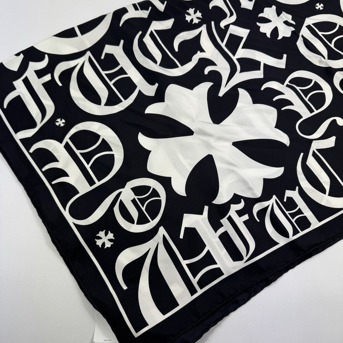 Chrome Hearts Logo Cross Print Silk Scarf 100 x 100cm, photo 3