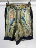 Dries Van Noten Parrot Print Satin Shorts، الصورة 3