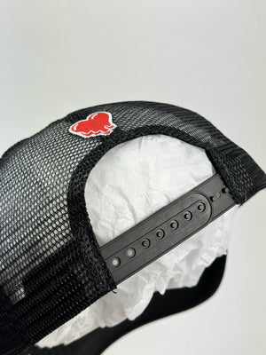 Emotionally Unavailable Crystal Trucker Cap، الصورة 6