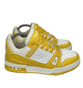 Louis Vuitton Classic Monogram Logo Sneakers（写真1）