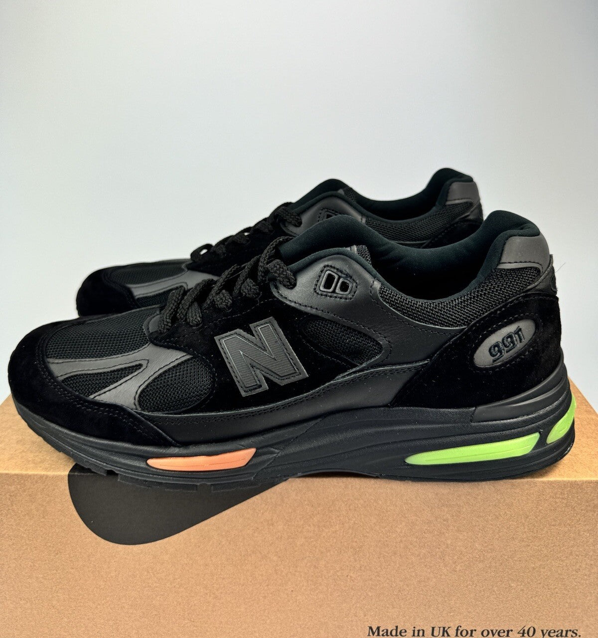 New Balance 991v2 Miuk London Marathon Sneakers, photo 3