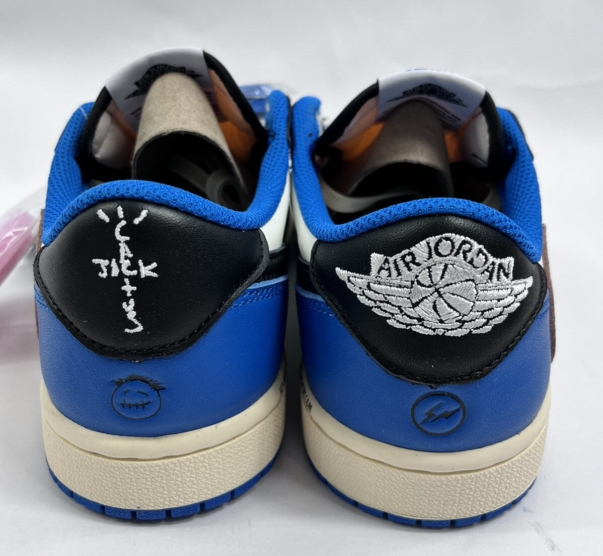Air Jordan 1 Low Fragment x Travis Scott Trainers, photo 3