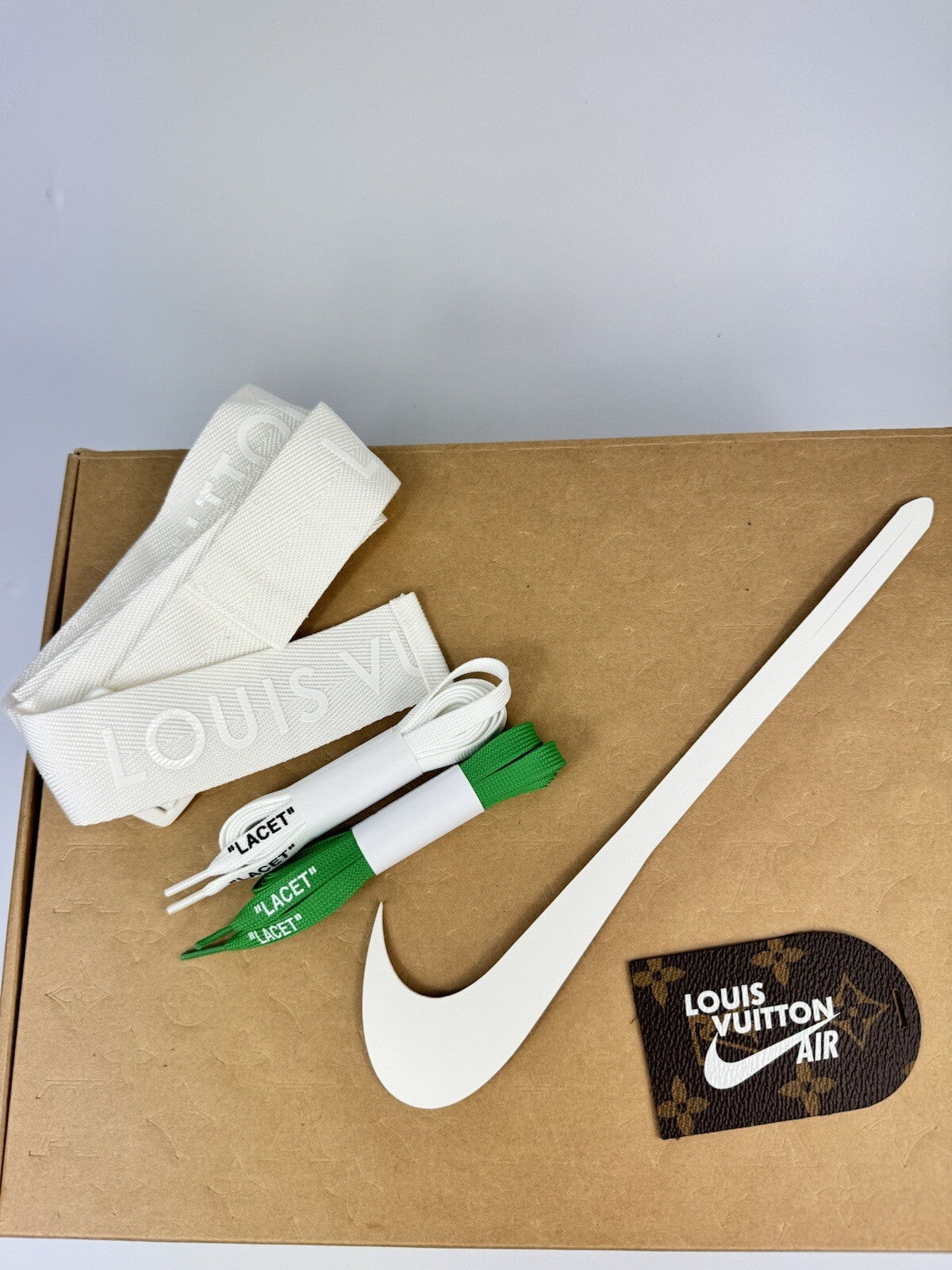 Louis Vuitton x Air Force 1 Green Trainers by Virgil, photo 13