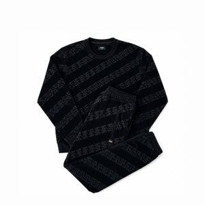Fendi Logo Print Velvet Jumper &amp; Joggers Set، الصورة 1