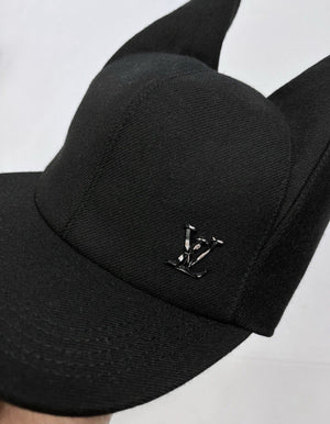 Louis Vuitton FW22 Virgil Abloh Pointed Ears "Batman" Cap Black Wool، الصورة 3