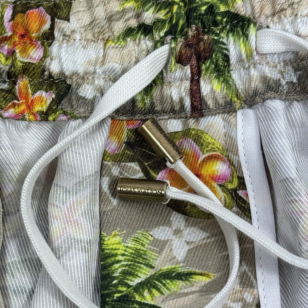 Louis Vuitton x Pharrell Williams Monogram Tropical Silk Shorts, photo 5