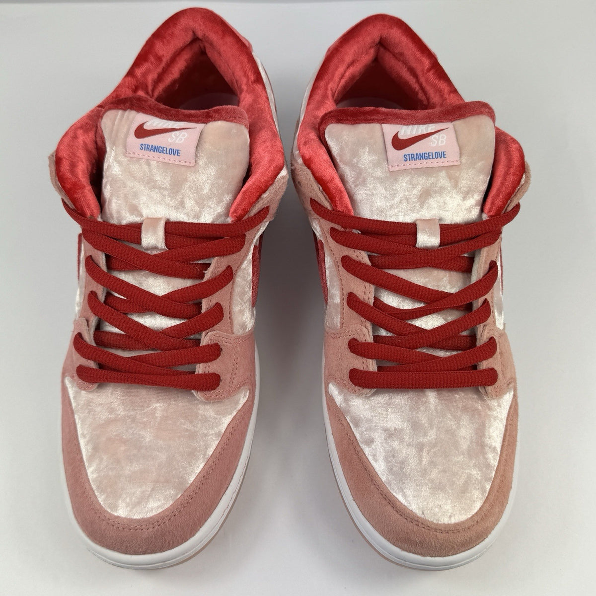 Nike Dunk SB Low Strange Love Skateboard Sneakers, photo 2