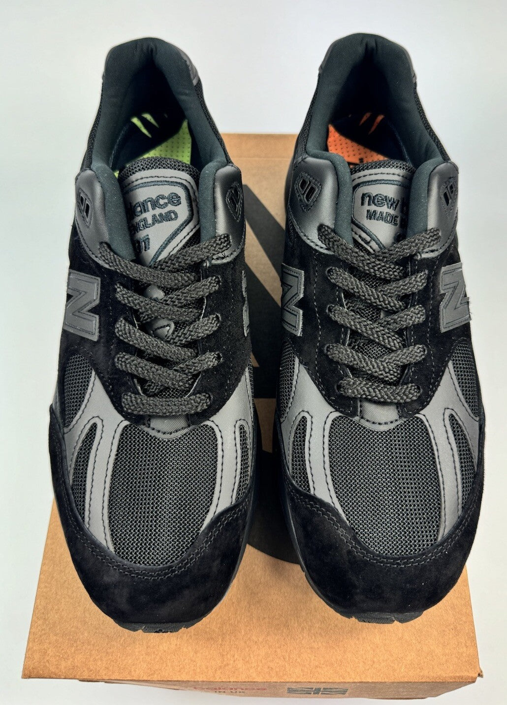 New Balance 991v2 Miuk London Marathon Sneakers, photo 2