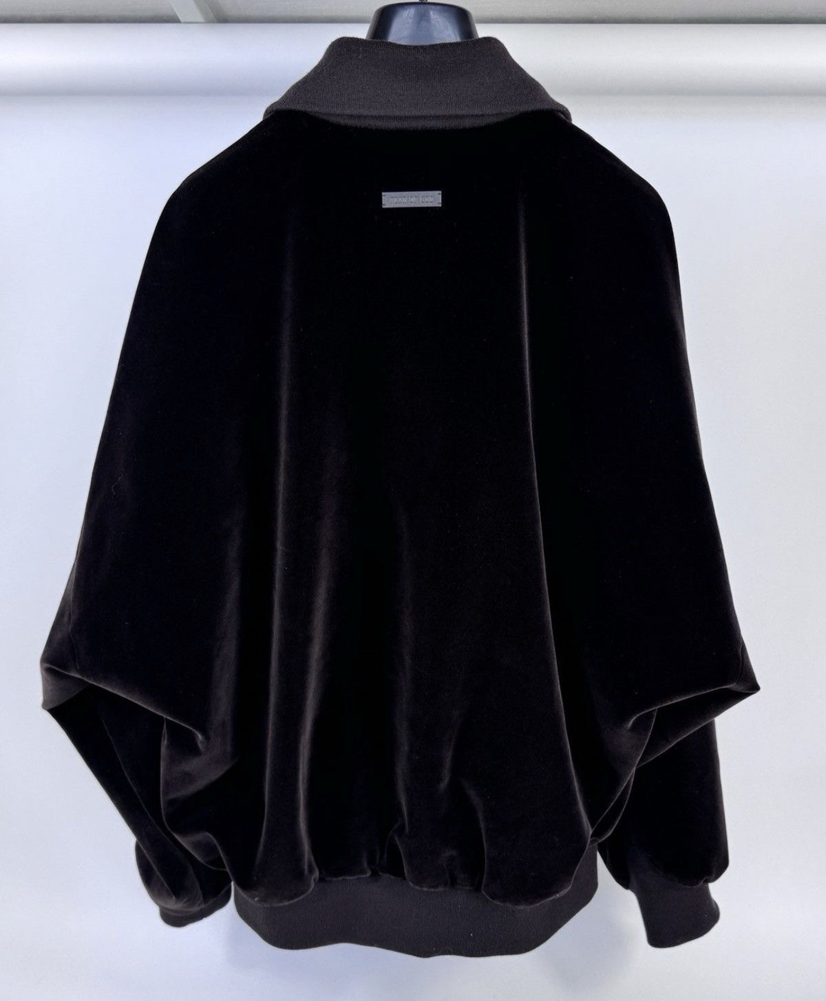 Fear of God Velvet Oversized Track Jacket & Trousers Set, photo 3