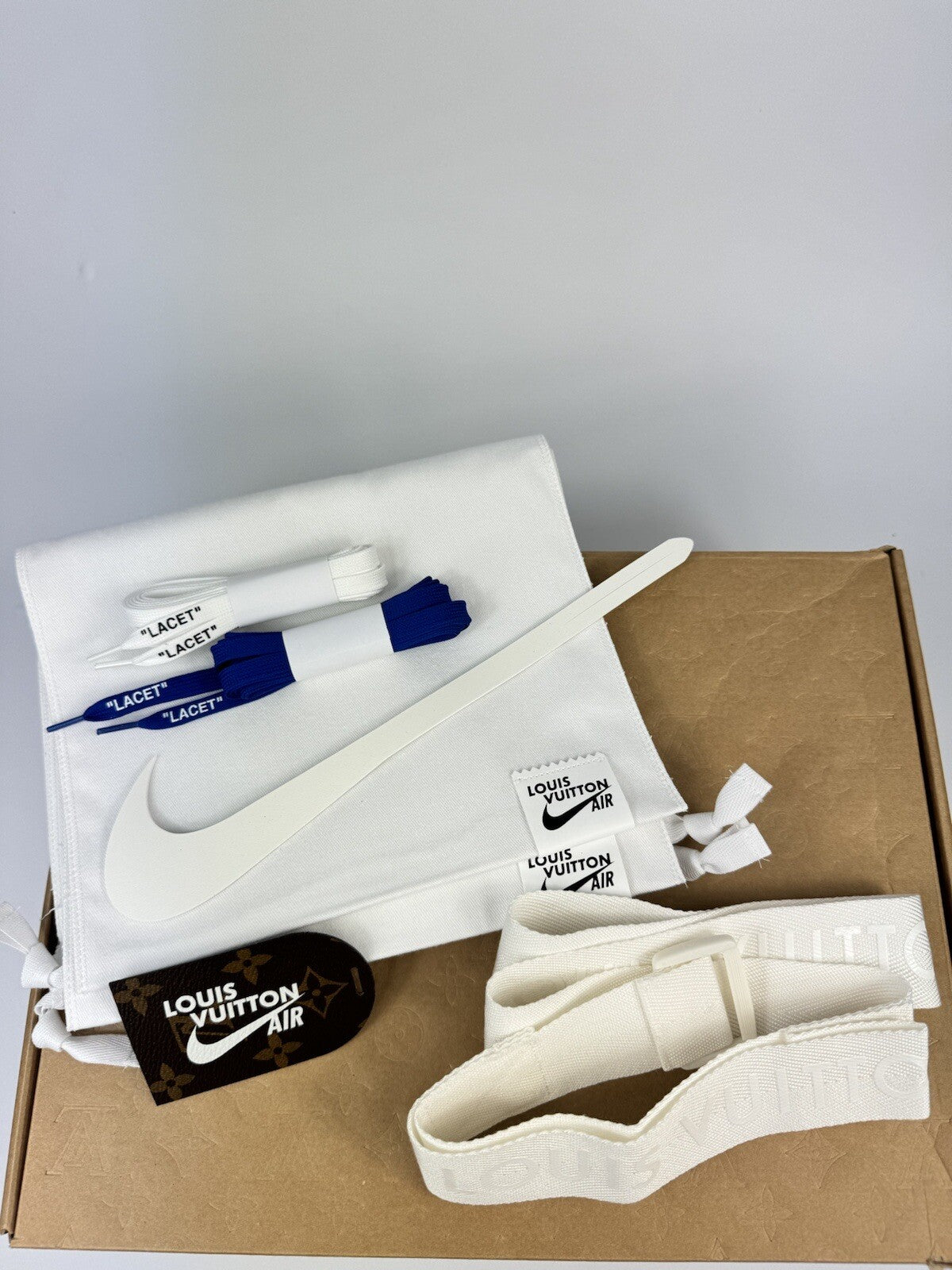 Louis Vuitton x Air Force 1 Blue Trainers by Virgil, photo 13