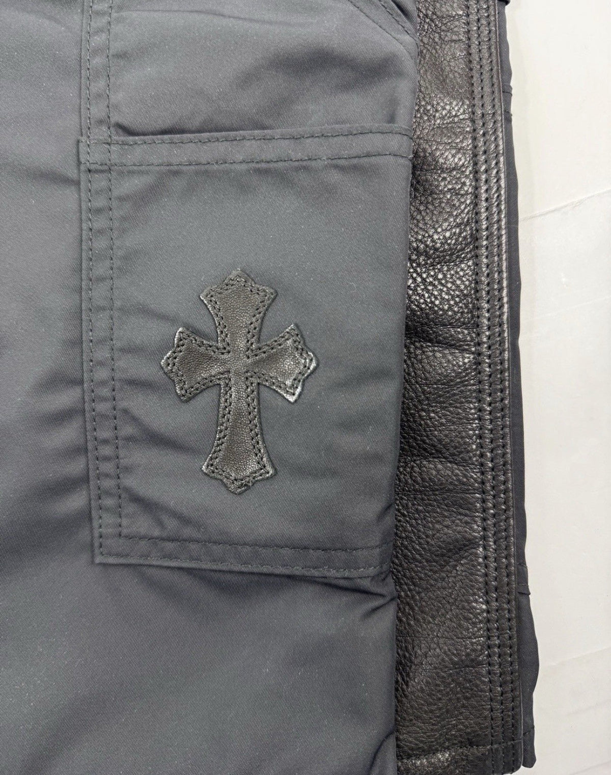 Chrome Hearts Leather Panel Cross Patch Nylon Shorts, photo 5