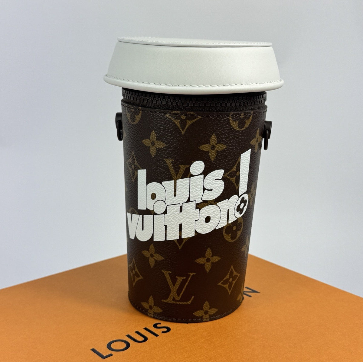 Louis Vuitton by Virgil Abloh Coffee Cup Pouch M80812, photo 2