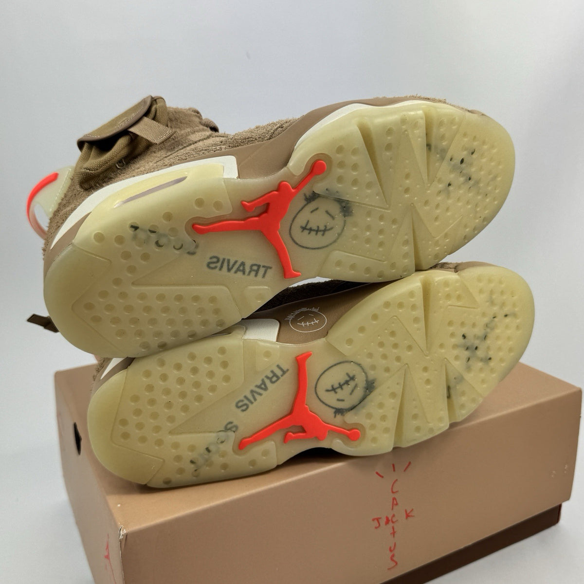 Travis Scott x Jordan 6 Retro British Khaki Sneakers, photo 4