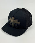 Chrome Hearts Leather Camo Cross Detailed Trucker Cap، الصورة 4