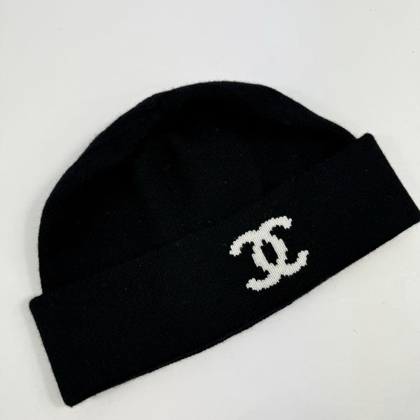 Chanel Cashmere Logo Beanie, photo 2