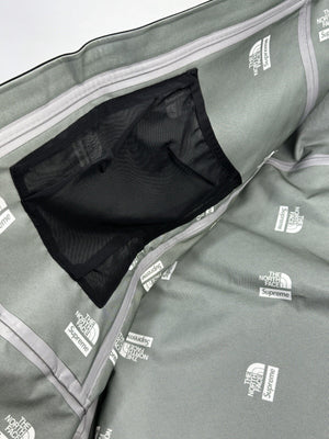 Supreme x the North Face Zip Split Wind Breaker Jacket（写真7）